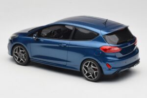 Ford Fiesta Mk8 ST Bleu DNA 1:18 DNA000092 Résine — image 5 sur 6