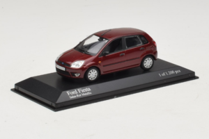 Ford Fiesta Mk5 Rouge Métallisé Minichamps 1:43 400081101 Métal Moulé — image 2 sur 4