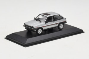 Ford Fiesta XR2 Argent Minichamps 1:43 400085160 Métal Moulé — image 2 sur 4