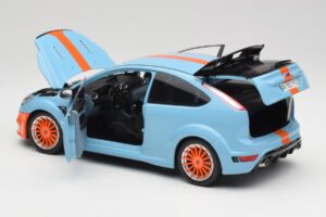 Ford Focus RS LM Classic Edition Gulf 1968 Ford GT40 Tribute Minichamps 1:18 100080068 Métal Moulé — image 5 sur 8