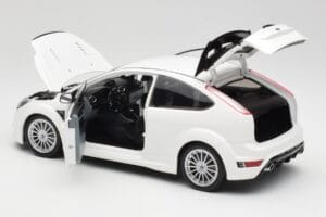 Ford Focus RS Mk2 Blanc Minichamps 1:18 100080002 Métal Moulé — image 5 sur 8
