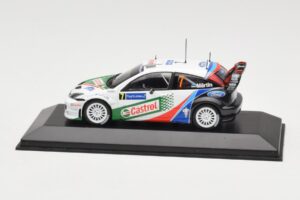 Ford Focus RS WRC #7 M. Martin / M. Park Winner Rally Catalunya 2004 Minichamps 1:43 400048497 Métal Moulé