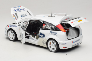 Ford Focus RS WRC #34 P. Solberg / P. Mills Rally Argentina 2000 Action 1:18 AC8008916 Métal Moulé — image 5 sur 8