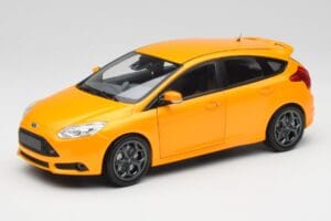 Ford Focus ST Mk2 Tangerine Scream Minichamps 1:18 110082005 Métal Moulé