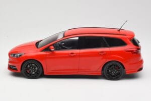 Ford Focus ST Turnier Mk3 Race Red MCG 1:18 MCG18466 Métal Moulé — image 3 sur 6