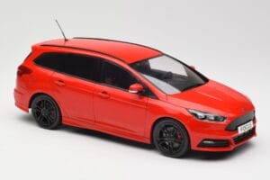 Ford Focus ST Turnier Mk3 Race Red MCG 1:18 MCG18466 Métal Moulé — image 4 sur 6