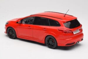 Ford Focus ST Turnier Mk3 Race Red MCG 1:18 MCG18466 Métal Moulé — image 5 sur 6