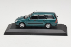 Ford Focus Mk1 Turnier Vert Minichamps 1:43 FOCUS003 Métal Moulé