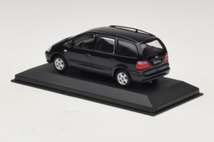 Ford Galaxy Mk2 Noir Minichamps 1:43 GALAXY002 Métal Moulé — image 3 sur 4