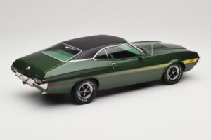 Ford Gran Torino Sport Vert IXO 1:18 18CMC185 Métal Moulé — image 2 sur 6