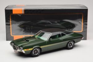 Ford Gran Torino Sport Vert IXO 1:18 18CMC185 Métal Moulé — image 6 sur 6