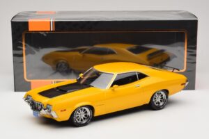 Ford Gran Torino Sport Jaune IXO 1:18 18CMC186 Métal Moulé — image 6 sur 6