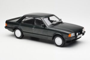 Ford Granada Mk2 2.8 Injection Vert Foncé MCG 1:18 MCG18263 Métal Moulé — image 4 sur 6
