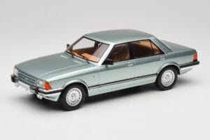 Ford Granada Mk2 2.8 Ghia Light Green Metallic MCG 1:18 MCG18535 Métal Moulé