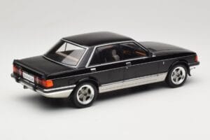 Ford Granada Mk2 2.8 Injection Gray Metallic MCG 1:18 MCG18536 Métal Moulé — image 2 sur 6