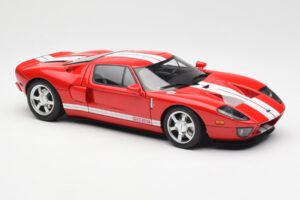 Ford GT Rouge AUTOart 1:18 73021 Métal Moulé — image 6 sur 8