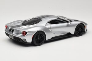 Ford GT Argent Maisto 1:18 31384 Métal Moulé — image 3 sur 8