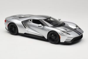 Ford GT Argent Maisto 1:18 31384 Métal Moulé — image 6 sur 8