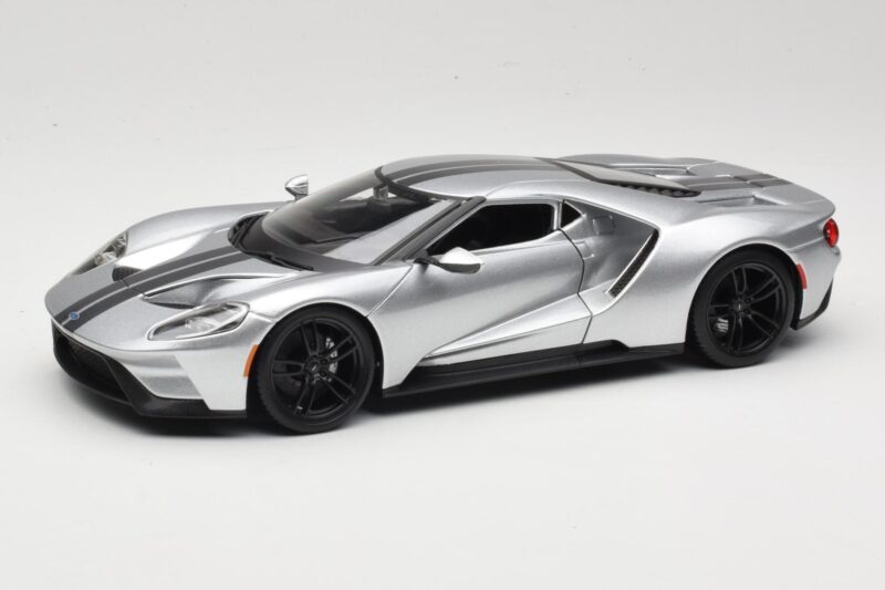 Ford GT Argent Maisto 1:18 31384 Métal Moulé