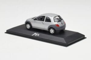Ford Ka Mk1 Gris Argent Minichamps 1:43 130248 Métal Moulé — image 3 sur 4