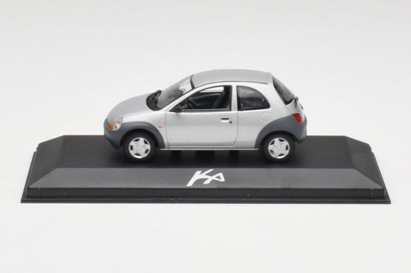 Ford Ka Mk1 Gris Argent Minichamps 1:43 130248 Métal Moulé