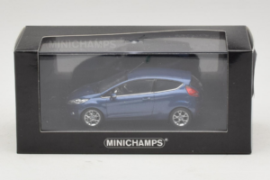 Ford Ka Dark Blue Metallic Minichamps 1:43 FORD004 Métal Moulé — image 4 sur 4