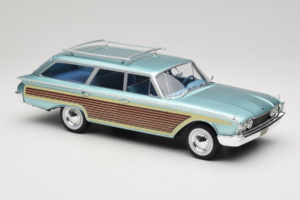 Ford Country Squire Bleu MCG 1:18 MCG18049 Métal Moulé — image 4 sur 6