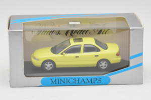 Ford Mondeo Mk1 Citrus Yellow Minichamps 1:43 MIN0821001 Métal Moulé — image 4 sur 4