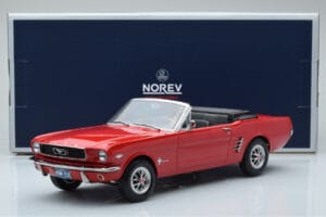 Ford Mustang Cabriolet Rouge Norev 1:18 182810 Métal Moulé — image 6 sur 6
