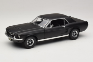 Ford Mustang Creed Movie GreenLight 1:18 13611 Métal Moulé