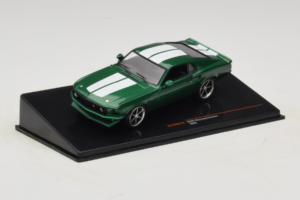 Ford Mustang Custom Vert IXO 1:43 CLC530N Métal Moulé — image 2 sur 4