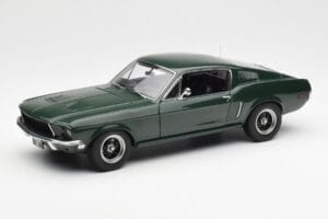 Ford Mustang GT Bullitt Vert AUTOart 1:18 72812 Métal Moulé