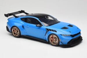 Ford Mustang GTD Antimatter Blue Metallic GT Spirit 1:18 GT473 Résine — image 4 sur 6