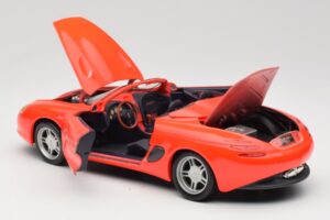 Ford Mustang Mach III Concept Orange Maisto 1:18 50232 Métal Moulé — image 5 sur 8