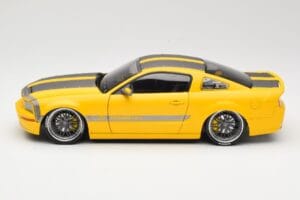 Ford Mustang S197 Cesam by Parotech Jaune Norev 1:18 182700 Métal Moulé — image 4 sur 8