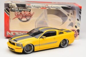 Ford Mustang S197 Cesam by Parotech Jaune Norev 1:18 182700 Métal Moulé — image 8 sur 8