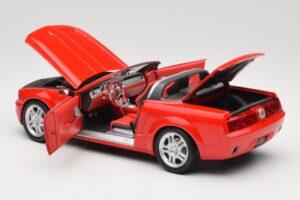 Ford Mustang S197 GT Cabriolet Rouge Beanstalk Group 1:18 FOR10016R Métal Moulé — image 5 sur 8