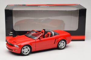 Ford Mustang S197 GT Cabriolet Rouge Beanstalk Group 1:18 FOR10016R Métal Moulé — image 8 sur 8