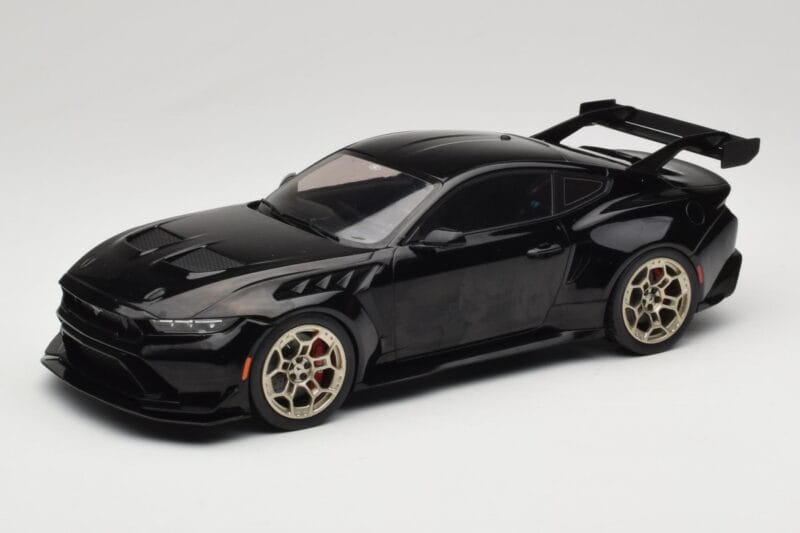 Ford Mustang S650 GTD Noir IXO 1:18 MCG18578 Métal Moulé