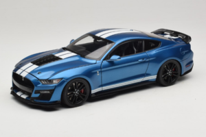 Ford Mustang Shelby GT500 S550 Atlas Blue Metallic IXO 1:18 18RDC244-FO Métal Moulé