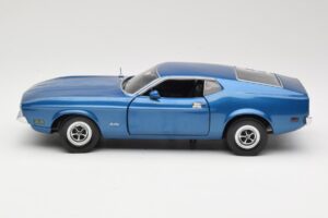 Ford Mustang SportsRoof Bleu Sun Star 1:18 3612 Métal Moulé — image 4 sur 8