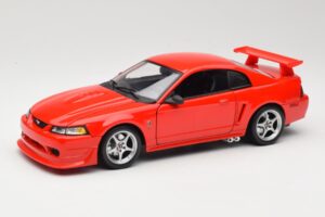 Ford Mustang SVT Cobra R SN95 Rouge Maisto 1:18 531872 Métal Moulé
