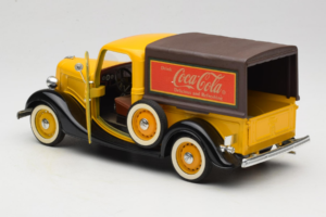 Ford Pick Up Michelin Solido 1:18 8024 Métal Moulé — image 5 sur 8