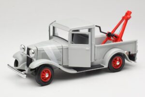 Ford Pick-Up Wrecker Gris Road Signature 1:18 92257 Métal Moulé — image 2 sur 8