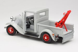 Ford Pick-Up Wrecker Gris Road Signature 1:18 92257 Métal Moulé — image 5 sur 8