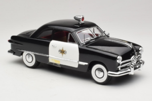 Ford Voiture de Police Anson 1:18 6254 Métal Moulé — image 4 sur 6