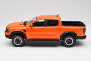 Ford Ranger Raptor Orange MCG 1:18 MCG18456 Métal Moulé — image 5 sur 6