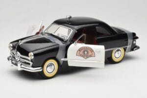Ford Sedan Washington State Police Solido 1:18 8158 Métal Moulé — image 2 sur 8