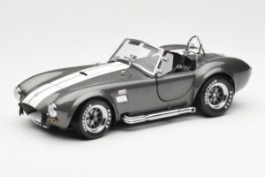 Ford Shelby Cobra 427 S/C Gris Métallisé Avec Rayures Blanches Kyosho 1:18 08045GRW Métal Moulé