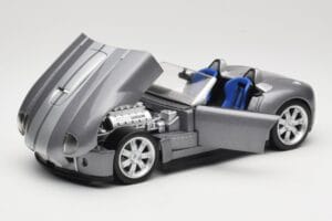 Shelby Cobra Cabriolet Grey Metallic Hot Wheels 1:18 G7220 Métal Moulé — image 2 sur 8